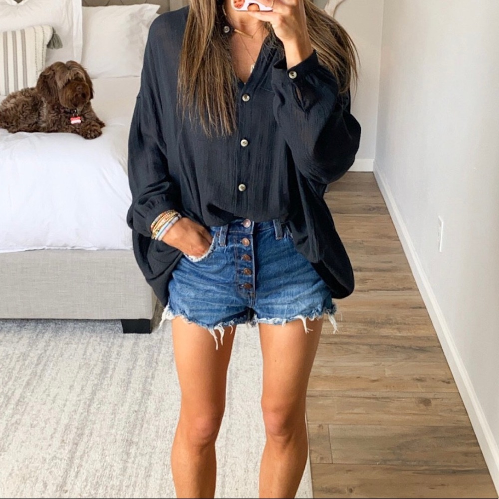 Talulah button down tunic -black